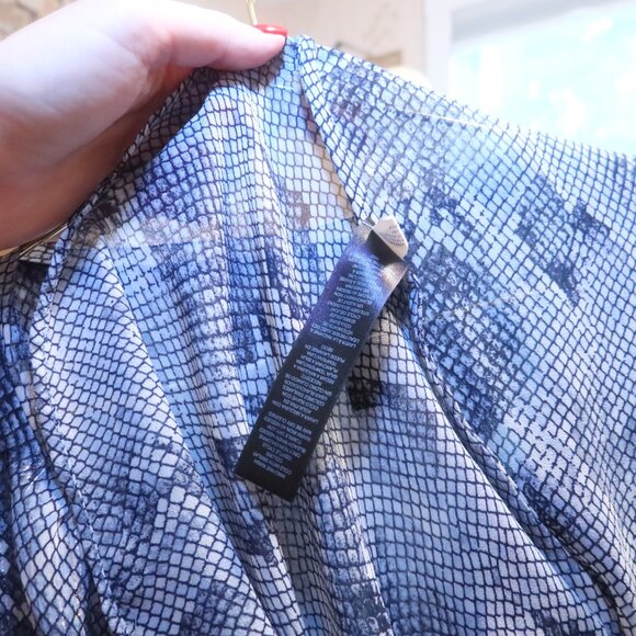 WHITE HOUSE Long Sleeve SNAKESKIN Print Blouse - Picture 12 of 12